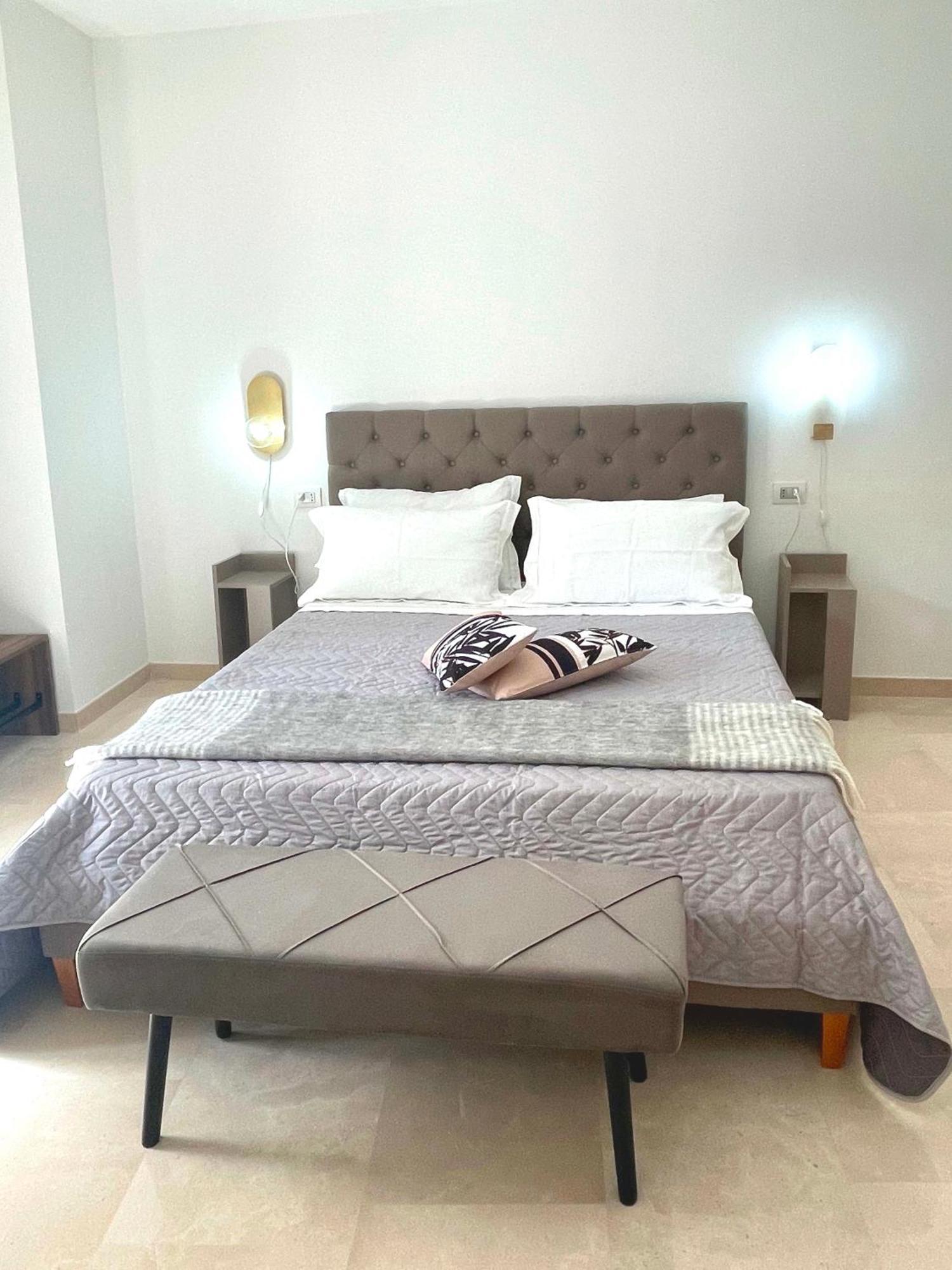 Augustea Bed and Breakfast Sannicandro di Bari Eksteriør billede