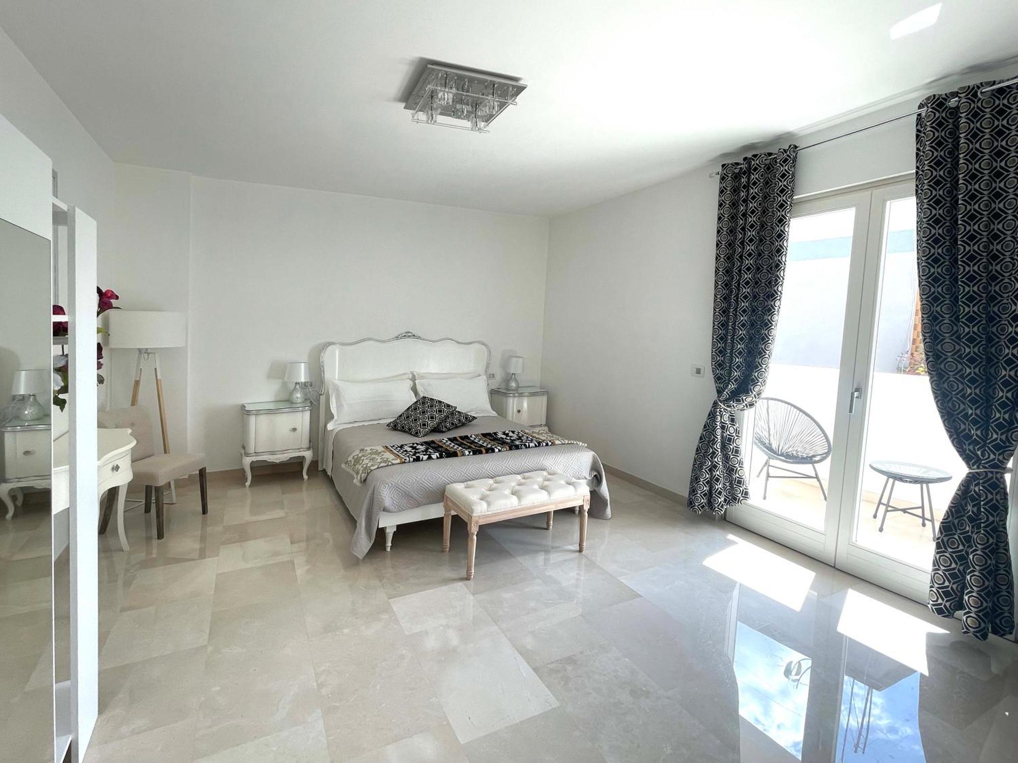 Augustea Bed and Breakfast Sannicandro di Bari Eksteriør billede